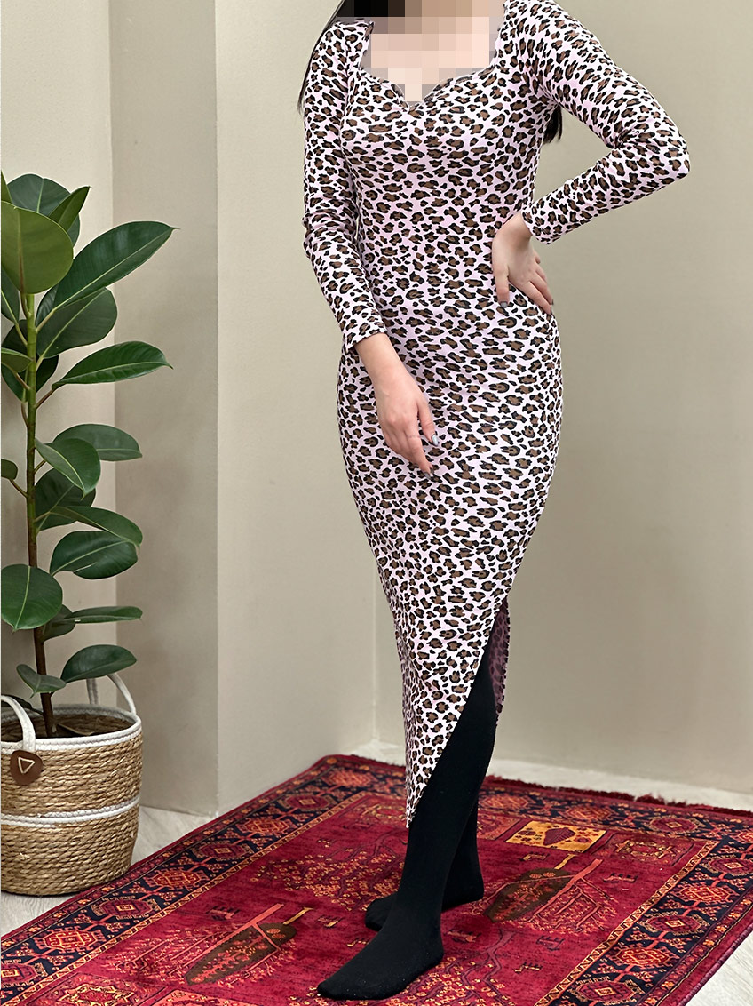 پیراهن صورتی کمرنگ 1