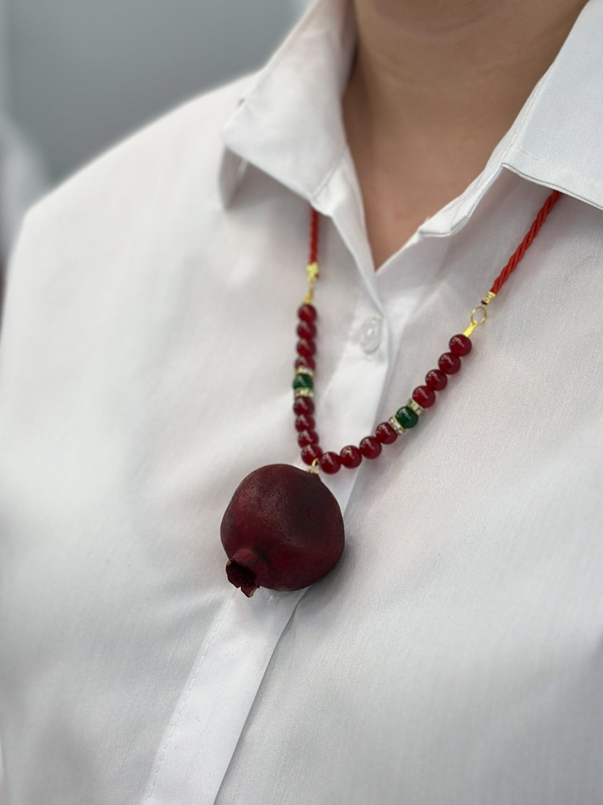گردنبند مدل انار کد : 9041